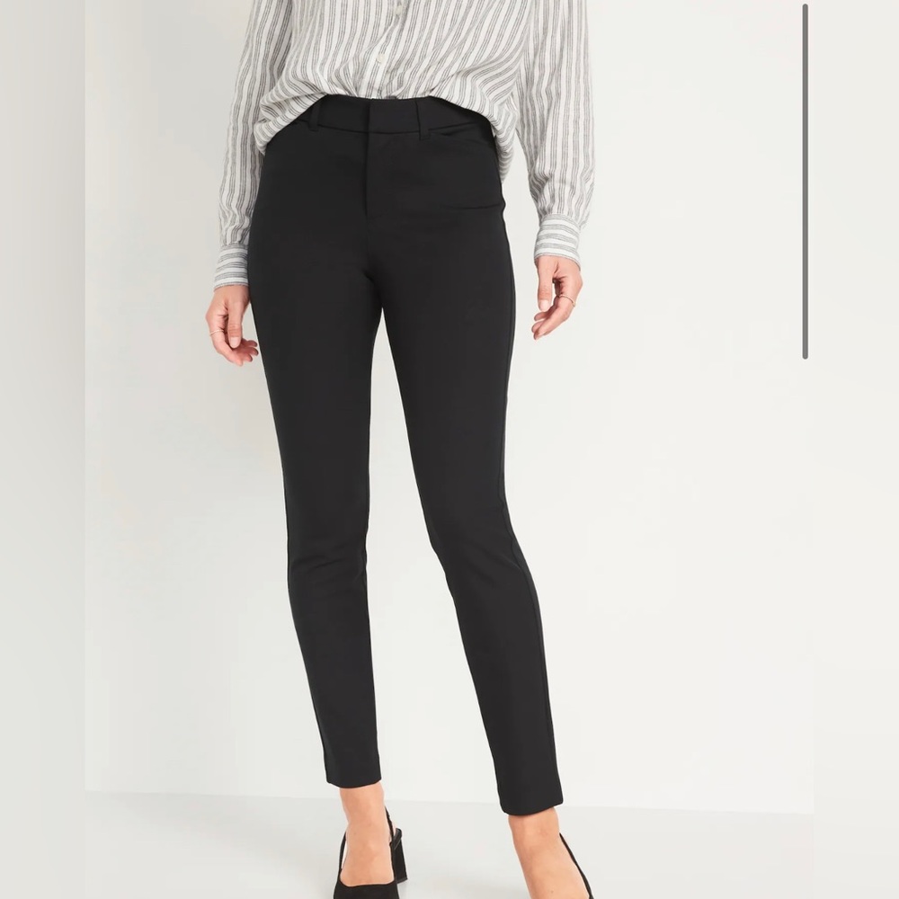 Old Navy High Waisted Pixie Pants